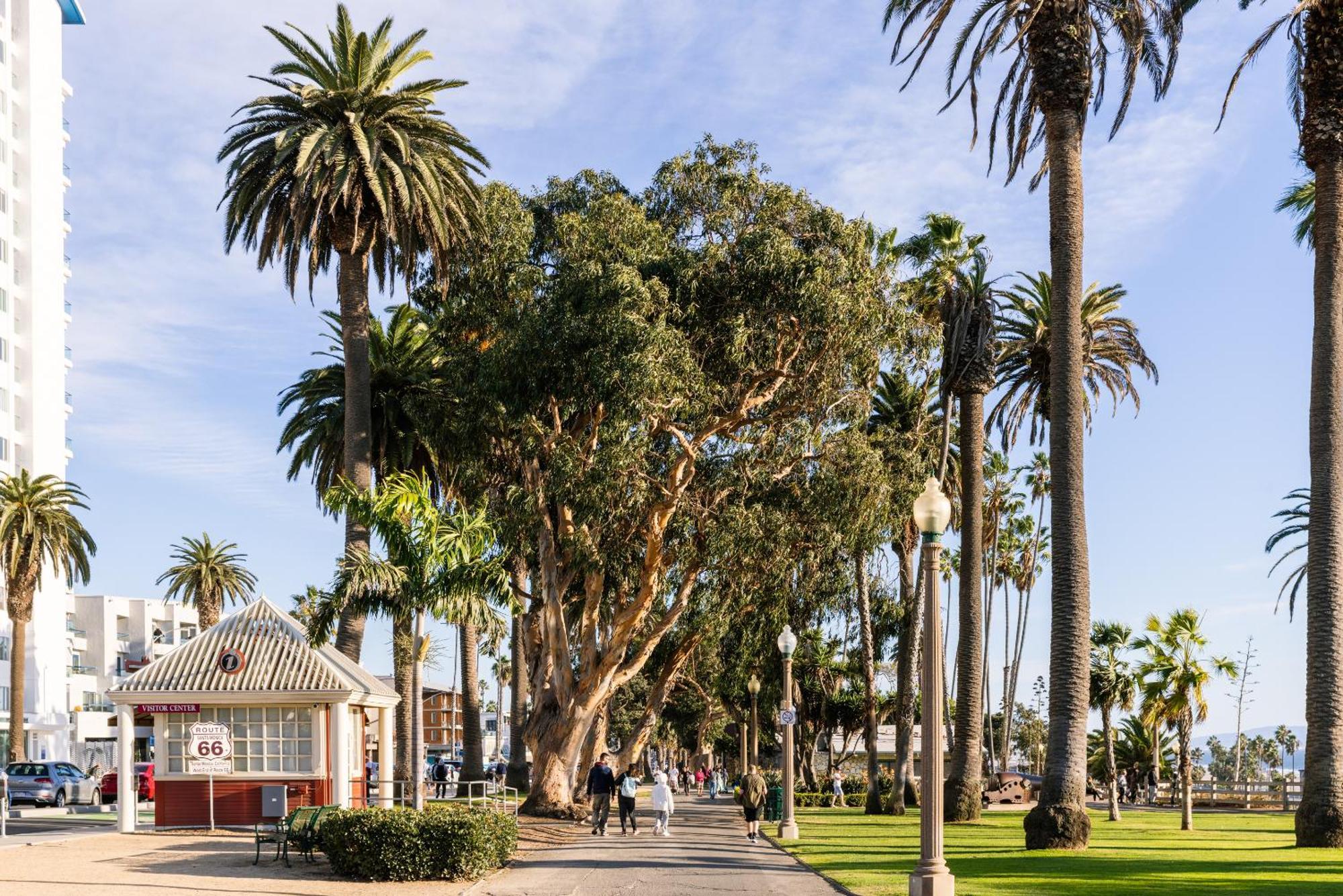 The Eden Santa Monica Exterior photo